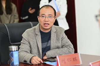 8b88433cd54a4981a3acadcacc6de4c9.jpg 8b88433cd54a4981a3acadcacc6de4c9.jpg