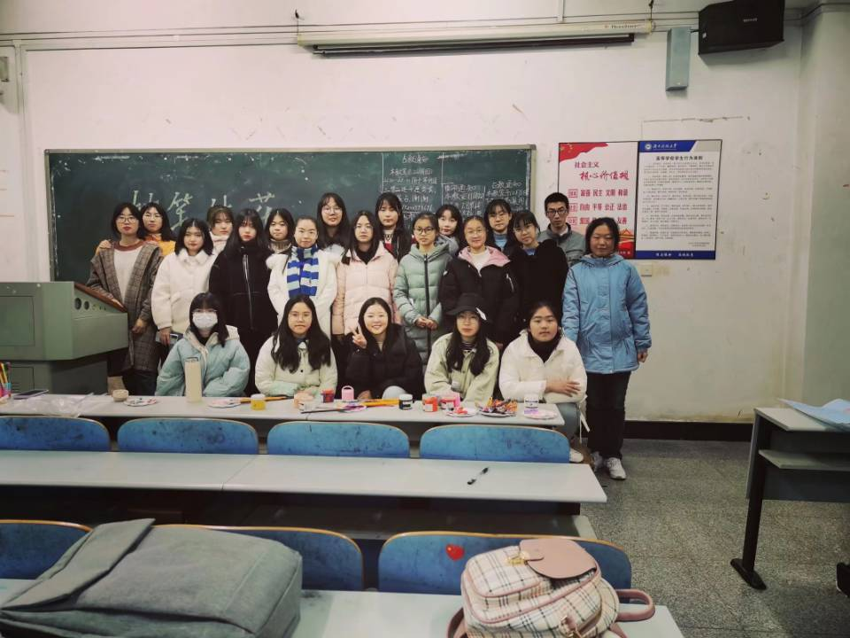 f95ef76983934496881dc4cc560f4b72.png f95ef76983934496881dc4cc560f4b72.png