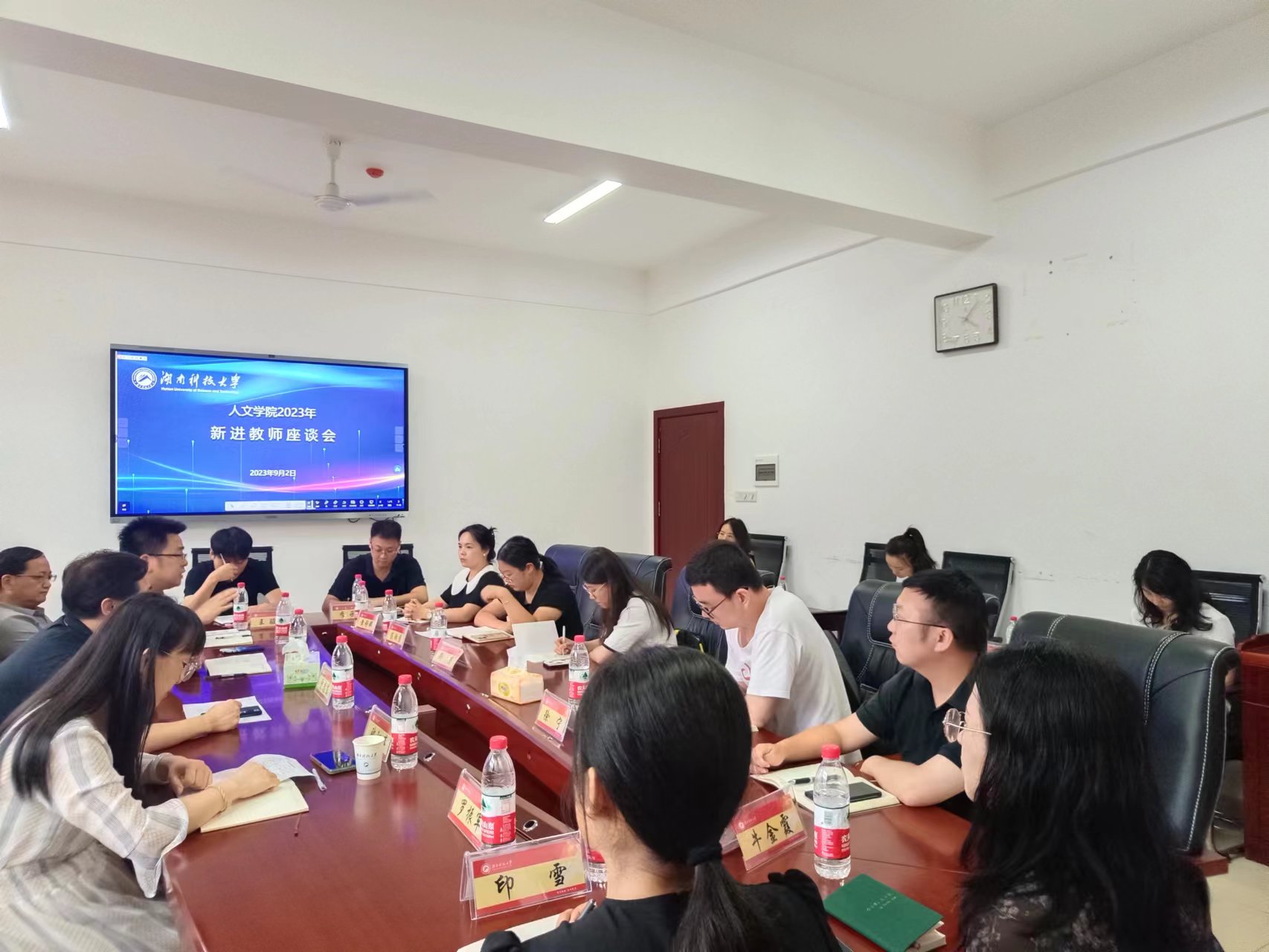 ee2443d1056542078e99f11565aff837.jpg ee2443d1056542078e99f11565aff837.jpg