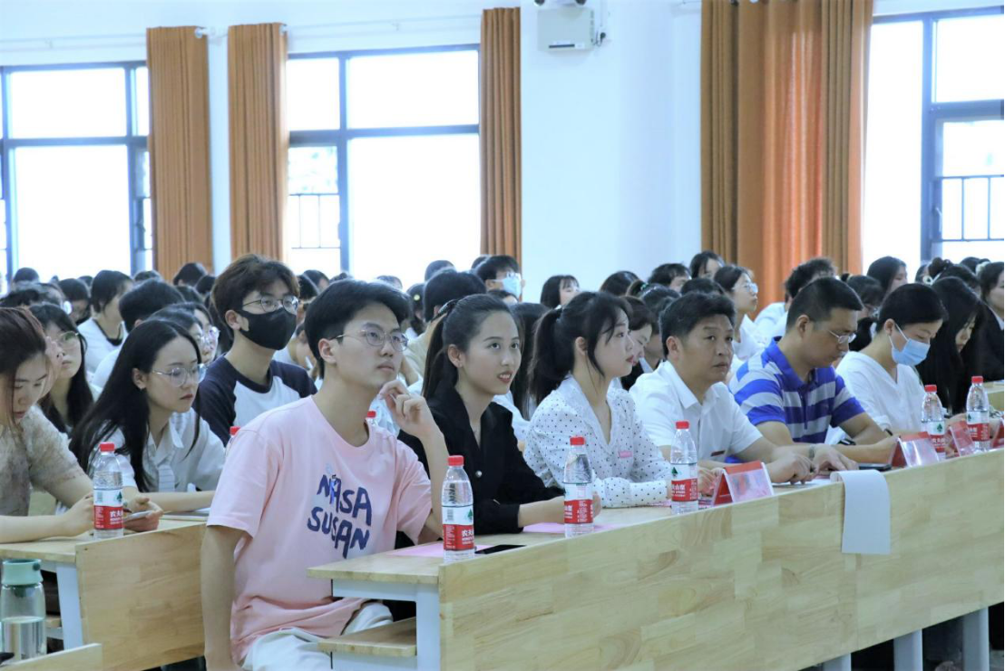 228ed167e2674e09a86dbad5359f4463.png 228ed167e2674e09a86dbad5359f4463.png