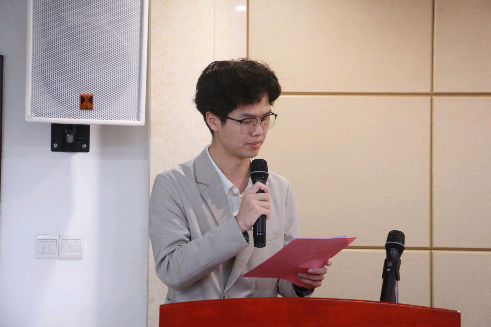 7891b77a9f164ec097efd078a542c93b.png 7891b77a9f164ec097efd078a542c93b.png